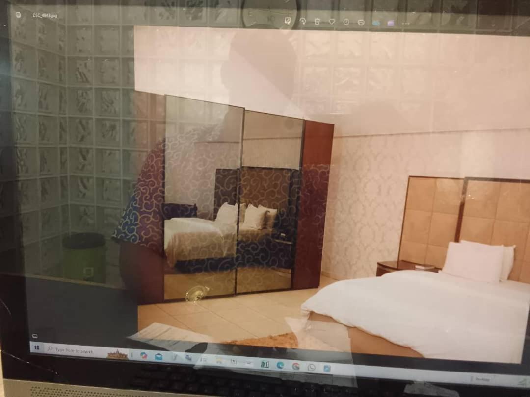 Diamond Lane Hotel Αμπούζα Εξωτερικό φωτογραφία